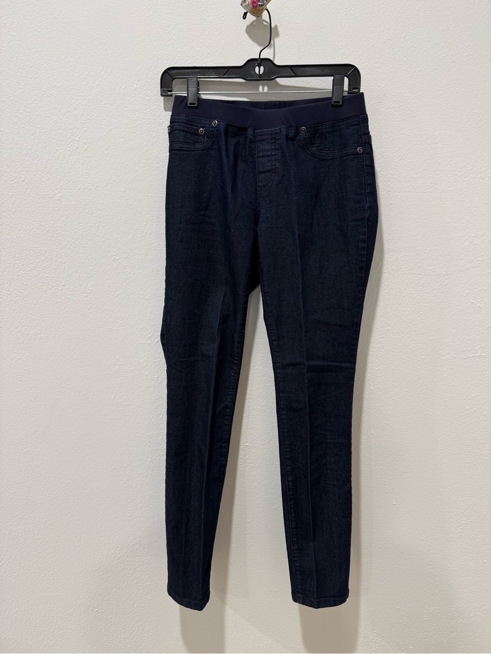 Chico’s Platinum Denim pull on jeggings